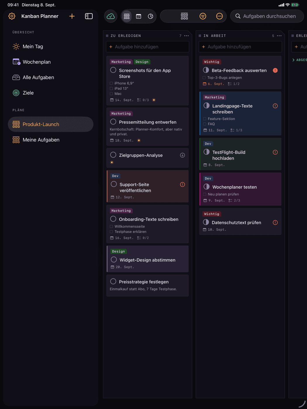 Kanban Planner auf dem iPad in dunkler Darstellung — Seitenleiste mit Übersicht und Plänen, daneben der Plan „Produkt-Launch“ mit mehreren Buckets nebeneinander